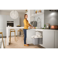 Lataa kuva Galleria-katseluun, V4H086AF7BF41D2DE3F1A2CF169BE02B516R7182637P10

