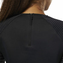 Lataa kuva Galleria-katseluun, V11HD25E025D62057F9D98B4B1EF10BDA477R4764823P7
