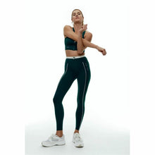 Lataa kuva Galleria-katseluun, V7HF4AA01FC6BFC73AA31A0ACF8AE95AAFFR7229476P4
